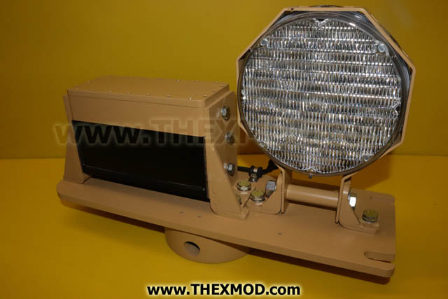 Light - Headlight IR - Left Hand - PE37615-1