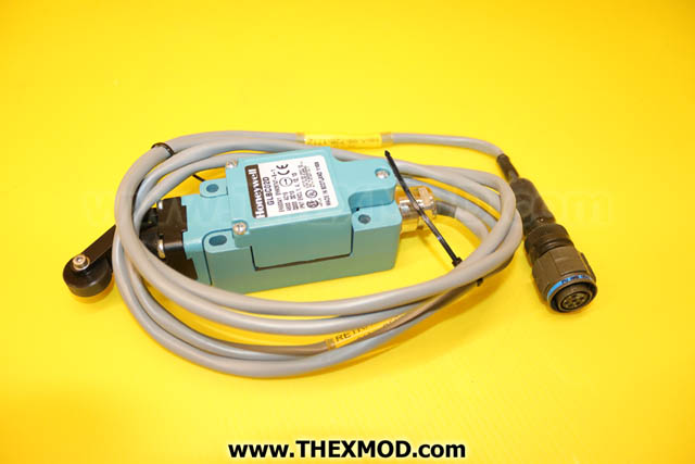 Retracted sensor and cable - Honeywell GLBC02D-1