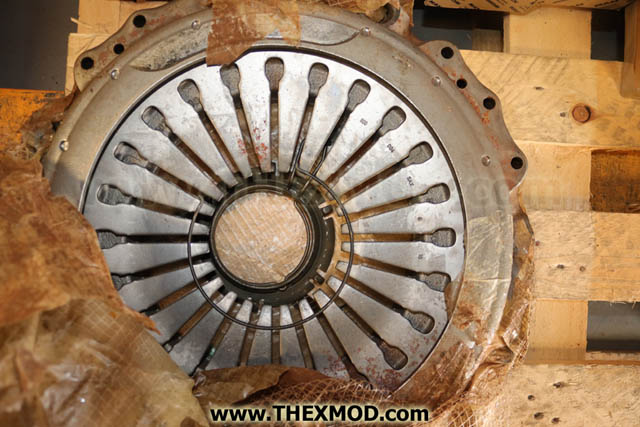 Pressure plate - Clutch - 323482000214-1