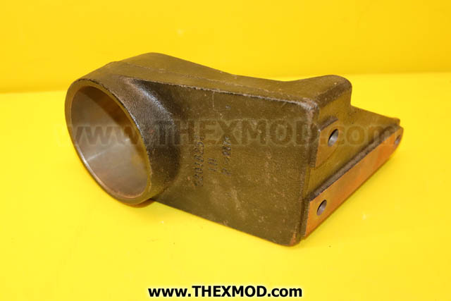 Bracket - Left side -  70-05-951-1