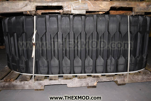 Track - Rubber - 2000555906-1