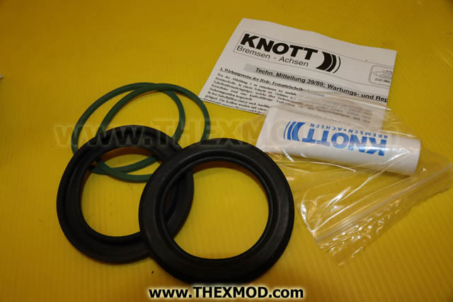 Kit Seal  - Caliper Rear - Renolit LX-PG 2-1