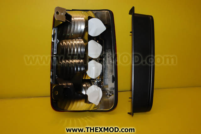 Light - Rear - LH - VLU1343 LL9275-2