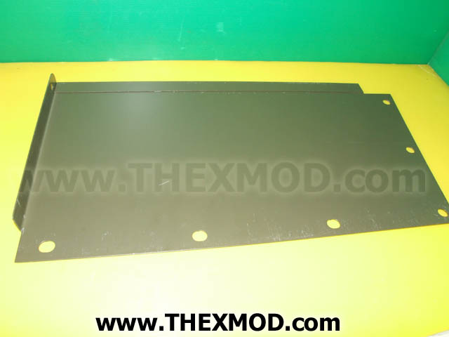 Trackguard Panel - Right Hand - FV951817-2