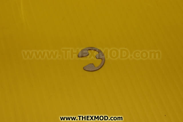 Ring retaining - BS 3673 97409S2 39-2715 UKC2667-1