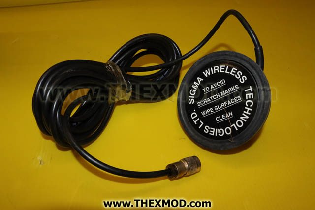Magnetic base and feeder assembly - AT13973-1
