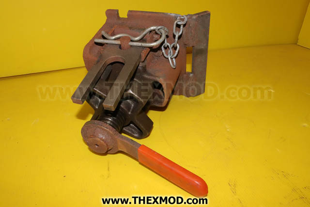 Twistlock assembly - AM53005171 Y10700809-2