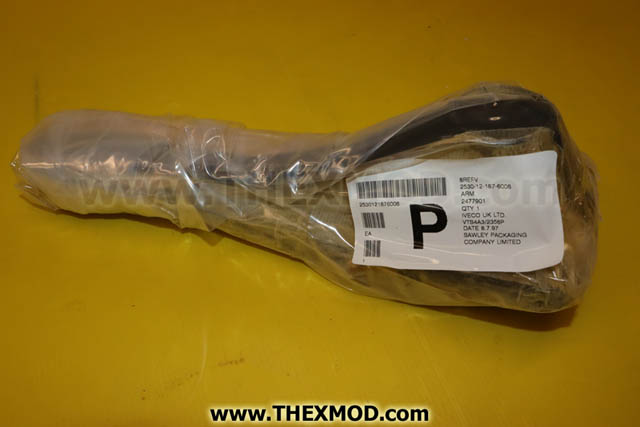 Arm pioting wheel spindle driving axle - Track arm- 02477901-1