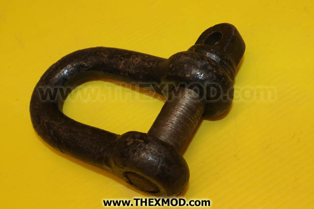 Shackle - 2in inside leg - 7/8in wide between eyes - BS3032-1