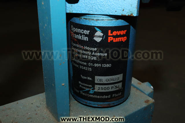 Press - Max 2500 P.S.I - OE 00423-2