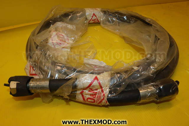 Hose - Hydraulic system pilot controls - 1204125-1