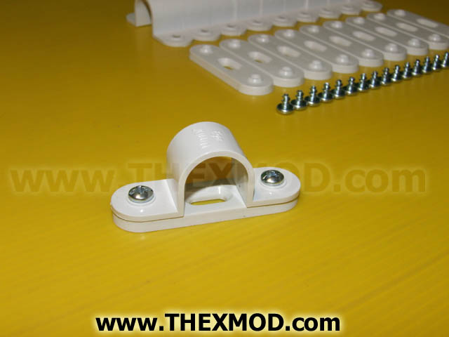 Clamp - 20mm -  PVC  - Pack of 10-3