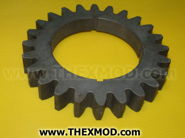 Gear Spur - FV717582-1