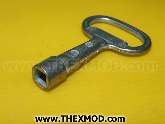 Key - Body Panel - 140/00758-2