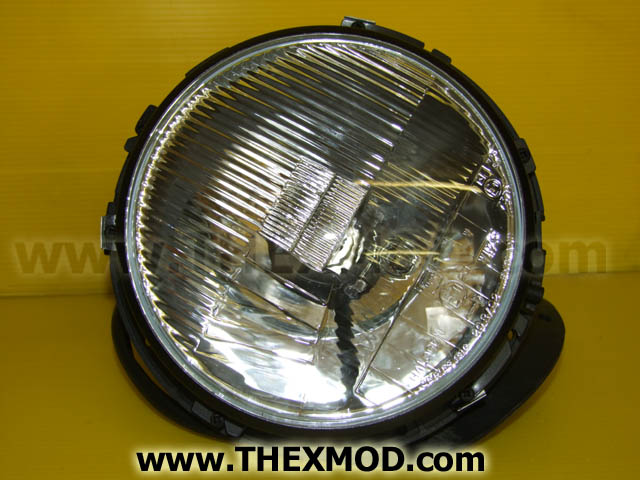Light - Headlight - RH - Driver - C9737 - FBU5104-1
