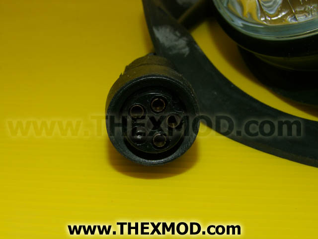 Light - Headlight - RH - Driver - C9737 - FBU5104-2