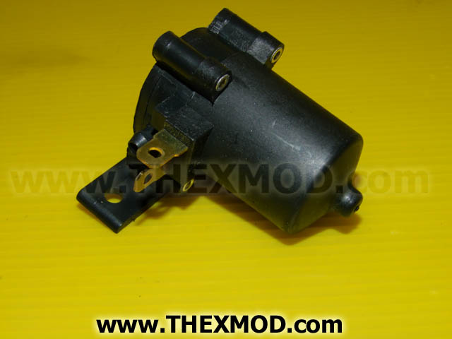 Pump - Water - Windscreen Wash - 24V - 8824855-1