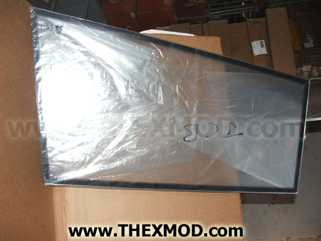Window - Right Hand Part No. 827/20331-1