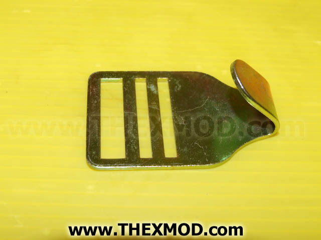 Plate Hook - 1.1/8IN LG x 1.3/8IN W - G050-1