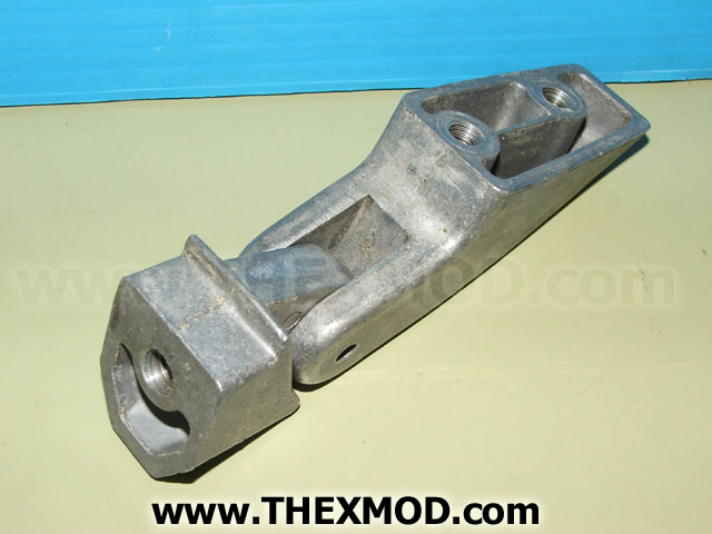 Hinge - Windscreen - RH - MXC7846-2