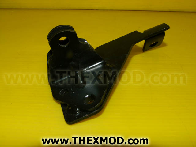 Bracket - RH - ALR9484-1