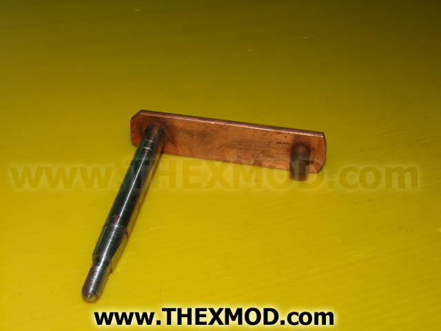 Spindle and Crank Assembly - 7975082-1