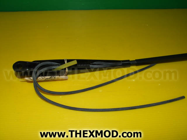 Windshield Wiper Arm 571mm LG - Drivers side - HA-2
