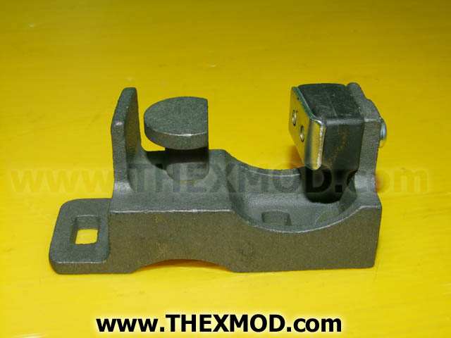 Lock Striker Plate Assembly LH - FQB000050-1