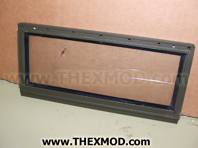 Window - Sight / Periscope - FV683459-2