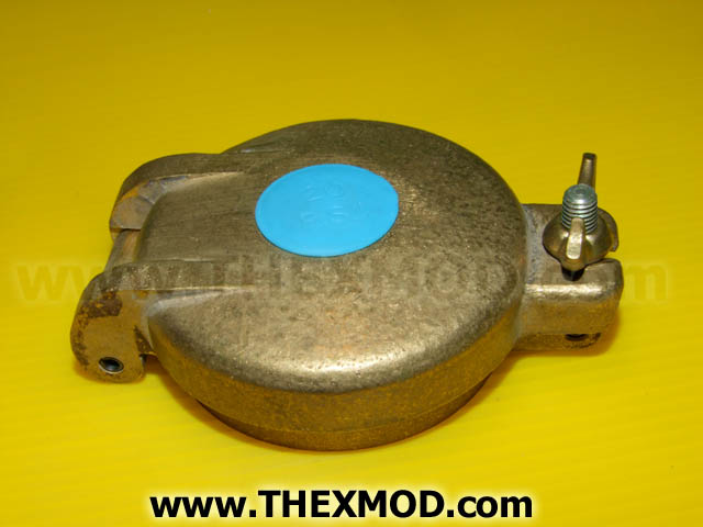 Cap Filler Opening Pressurised 20 PSI Hinge - FV6-1