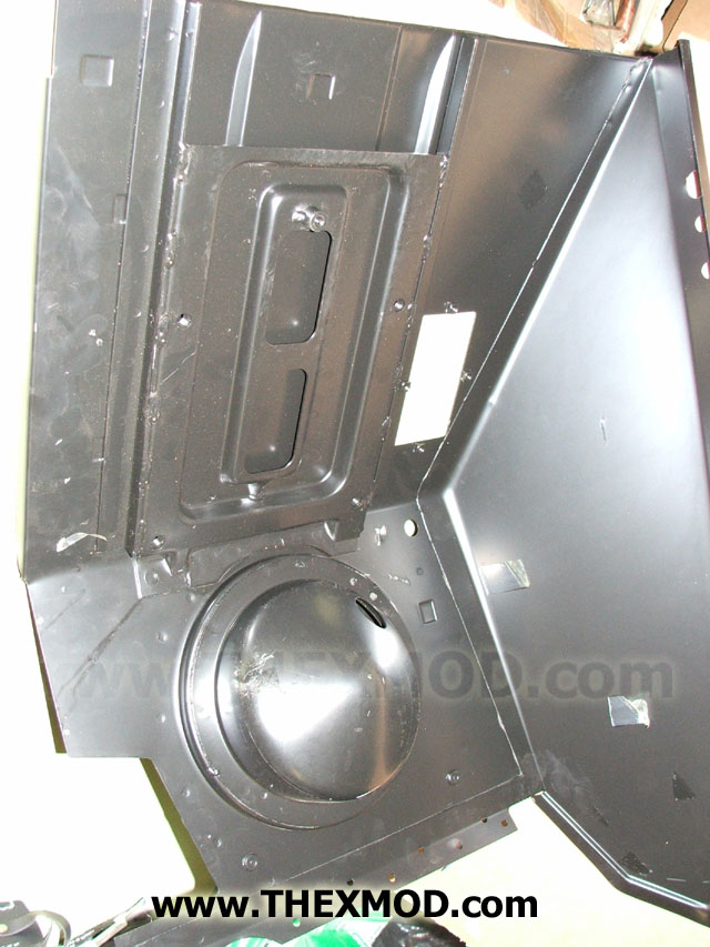 Panel - Body - RH - Front - 7582632042-2