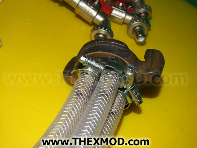 Manifold - Water Supply - 1 Inlet - 4 Outlets-5