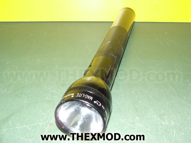 Torch - MagLite 4D Cell  Torch / Flashlight - iss-1