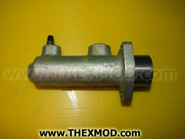 Hydraulic Master Brake Cylinder - 15/910900-1