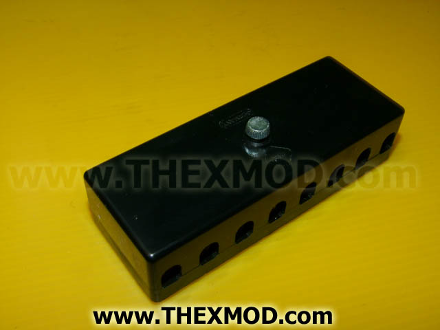 Fuse - Box - 70738439 -3