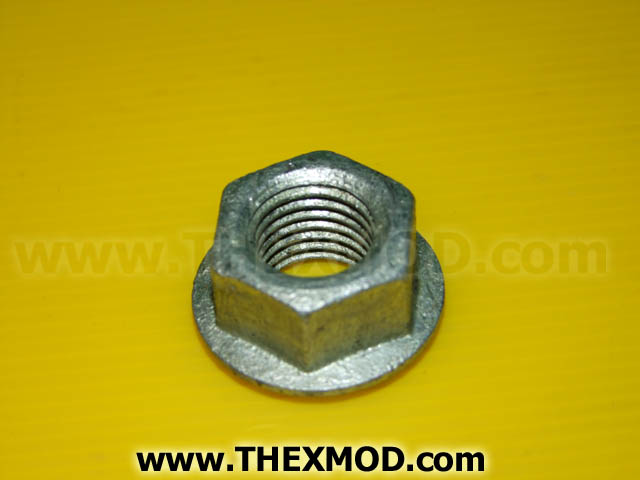 Nut - M20 - 2.5mm Pitch - Extended Washer - 40mm -1