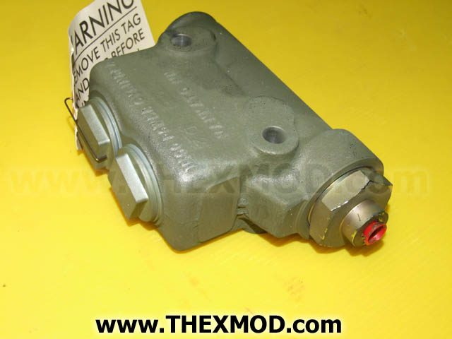 Brake Master Cylinder - 9609-598-001-2