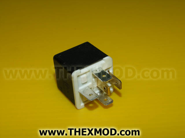 Relay - 24V- DF-0515912 8737067 4RD00352000-1