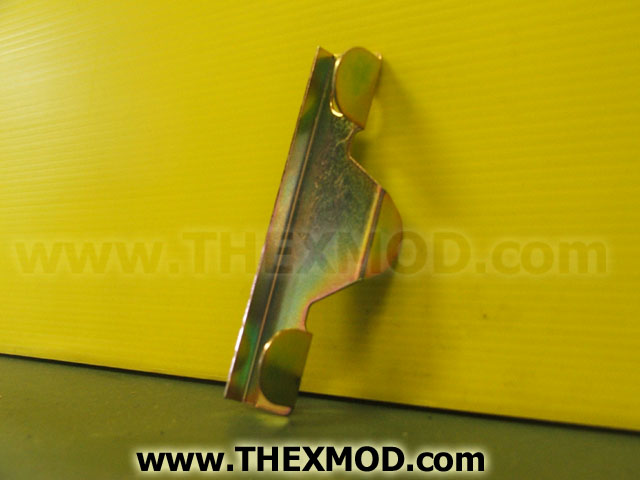 Bracket - Assembly - Front of Tank - NRC6097-2