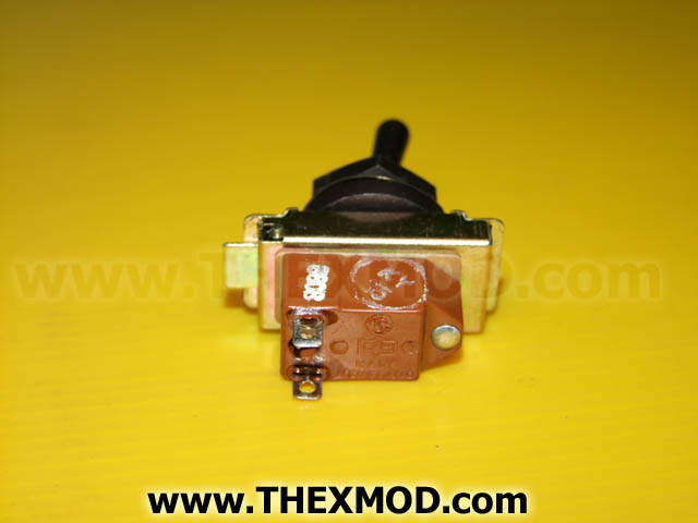 Switch Toggle - NSF BS9572F002-553-2
