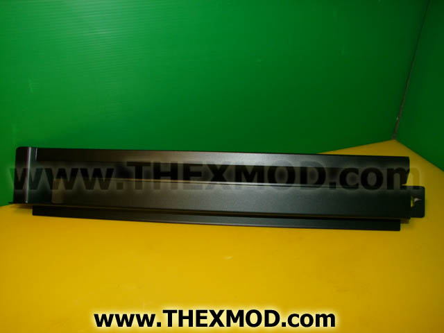 Alum Plastic 577mm LG RH Application - RRC8389-2