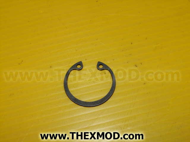 Ring Retaining Carbon Spring - 1300-24M 24X1-2DIN-1