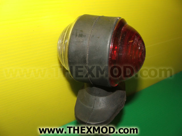 Light - Marker - Red / White - D154138-2