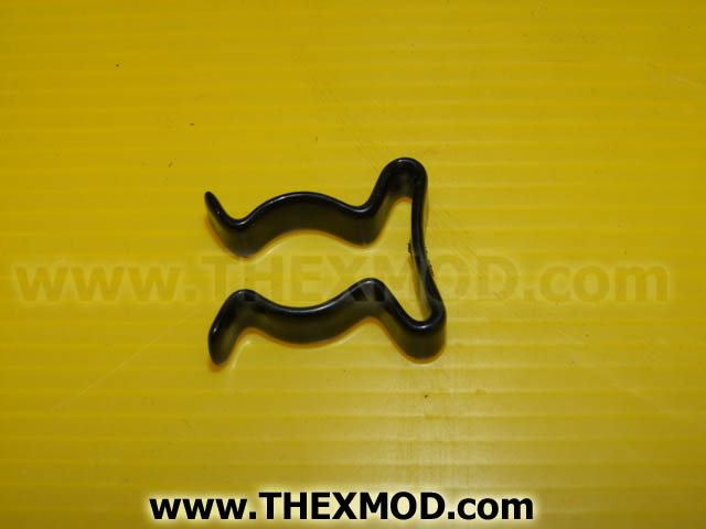 Clip - Tool Black poly coated 5/8in - 507-804-1
