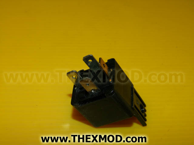 Relay - 12V - 30 Amp - 4RA003510-08 / CE420793Q-2
