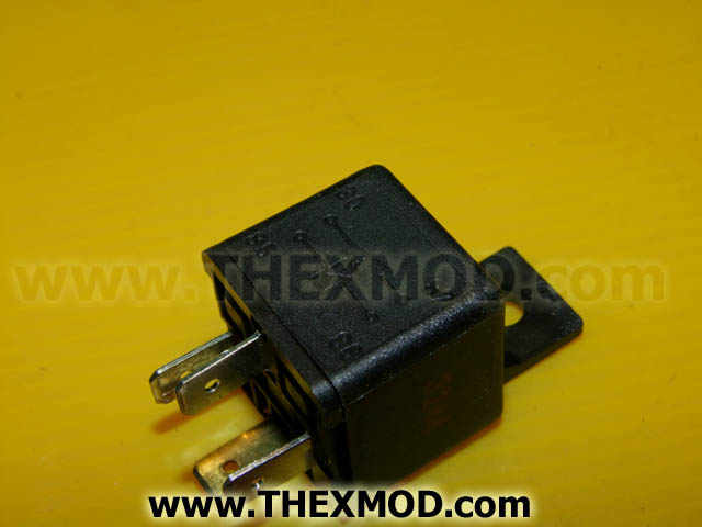 Relay - 12V - 30 Amp - 4RA003510-08 / CE420793Q-3