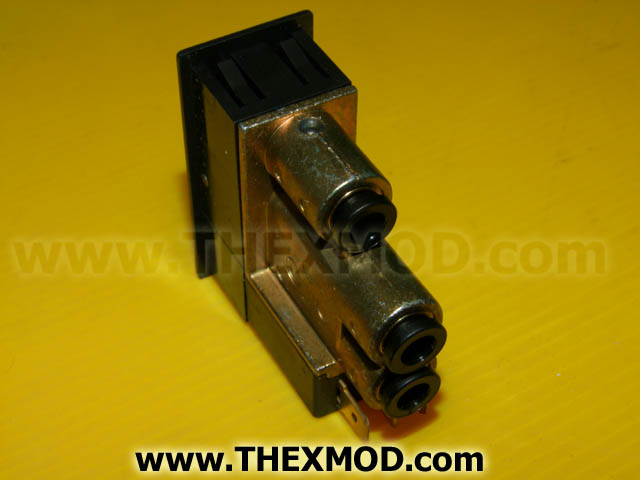 Switch - 9389951 / 3349667R1 -3