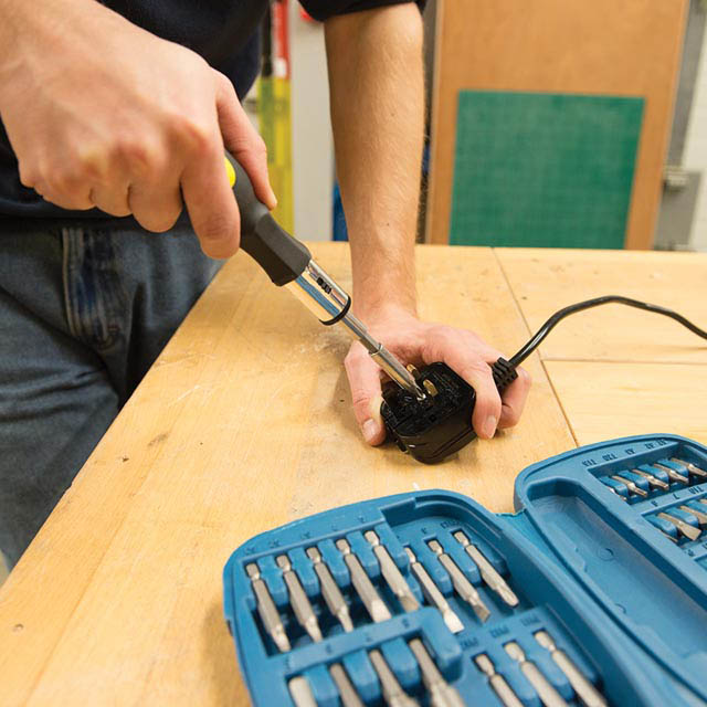 Ratchet Screwdriver Bit & Socket Set 45pce - 45pce